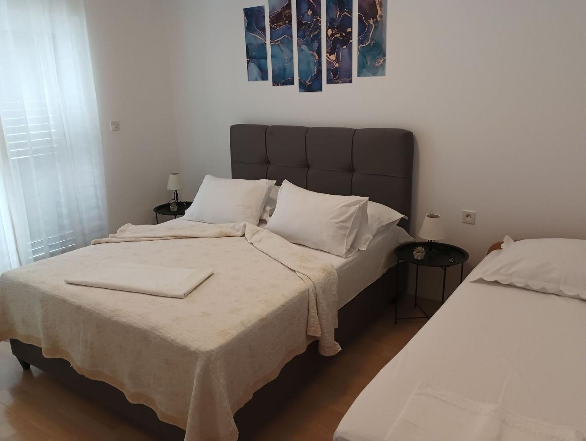 Apartments Elenora 브리스트 외부 사진