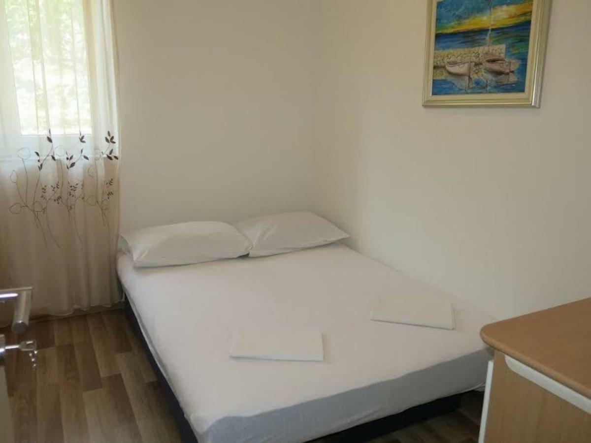 Apartments Elenora 브리스트 외부 사진