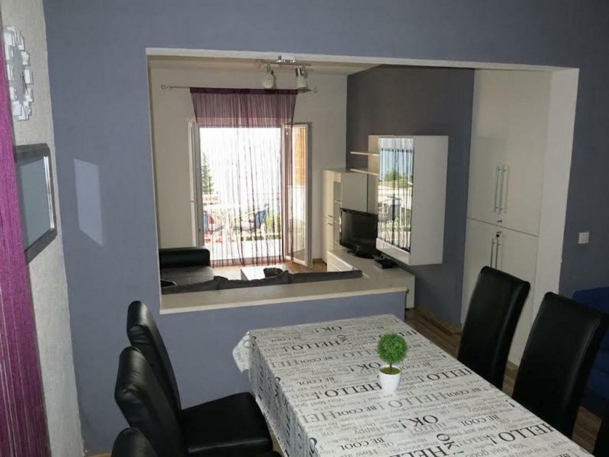 Apartments Elenora 브리스트 외부 사진